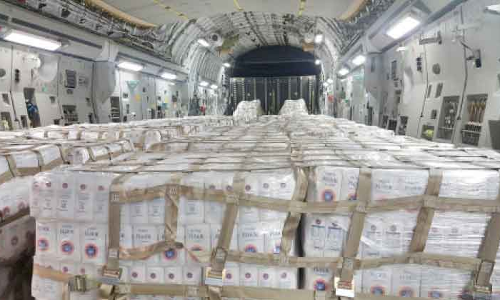 ല​ബ​നാ​നി​ലേ​ക്ക്​ സ​ഹാ​യ​വ​സ്​​തു​ക്ക​ളു​മാ​യി ര​ണ്ടു​ വി​മാ​നം​കൂ​ടി അ​യ​ച്ചു