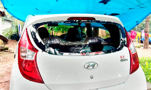 സി.​പി.​എം പ്ര​വ​ര്‍ത്ത​ക​െൻറ​ കാർ തകര്‍ത്തു