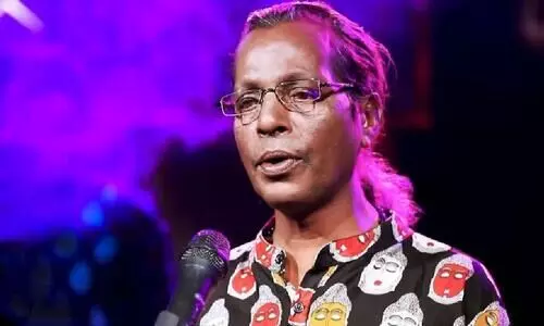 കാതുകുത്താൻ എപ്പൊ വരും നിൻറവമ്മാര്​ പൊന്നേ; ഒറിജിനലിനെ കവർ വേർഷനുകൾ വിഴു​ങ്ങുമ്പോൾ