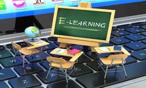 ഷാ​ർ​ജ​യി​ലെ വി​ദ്യാ​ർ​ഥി​ക​ൾ​ക്ക് ഇ–ലേ​ണി​ങ് തു​ട​രാ​ൻ നി​ർ​ദേ​ശം