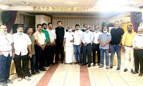 50ാം ടി​ക്ക​റ്റ്​ വി​ത​ര​ണം