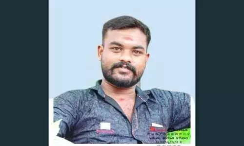 സൗ​ദി​യി​ൽ മലയാളി വാഹനത്തിൽ തൂങ്ങിമരിച്ച നിലയിൽ