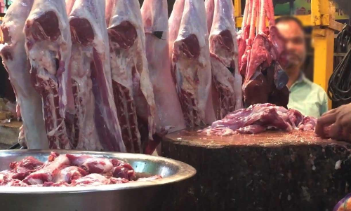 കണ്ടെയ്ൻമെൻറ് സോണിൽ ഇറച്ചി വിൽപന; രണ്ടുപേർക്കെതിരെ കേസ്