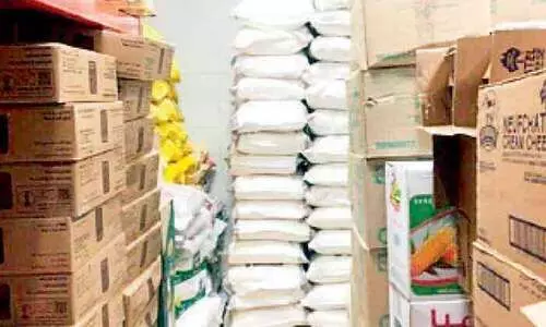 ഉപയോഗശൂന്യമായ എട്ട് ടണ്ണിലധികം ഭക്ഷ്യവസ്തുക്കൾ കണ്ടുകെട്ടി