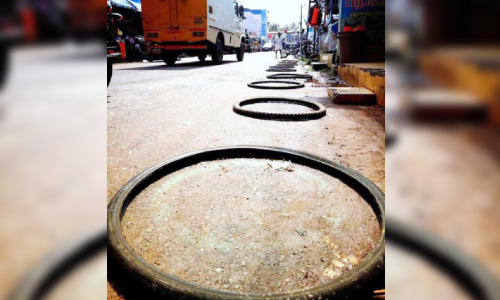 സാമൂഹിക അകലം: മാർക്കിങ്ങിന്​ പുതിയ മാർഗവുമായി വ്യാപാരികൾ