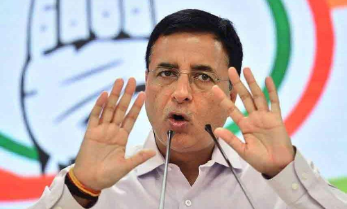 പിണറായി അഴിമതിയുടെ ക്യാപ്റ്റൻ –സുർജെവാല