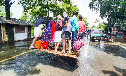 ക​ണ്ണീ​രാ​യി കു​ട്ട​നാ​ട്​-​അ​പ്പ​ർ​കു​ട്ട​നാ​ട്, ഇ​ക്കു​റി​യും കോ​ടി​ക​ളു​ടെ ന​ഷ്​​ടം