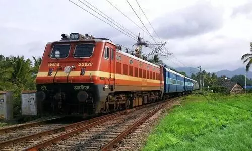 സ്വകാര്യ ട്രെയിൻ സർവിസിന്​ 23 കമ്പനികൾ