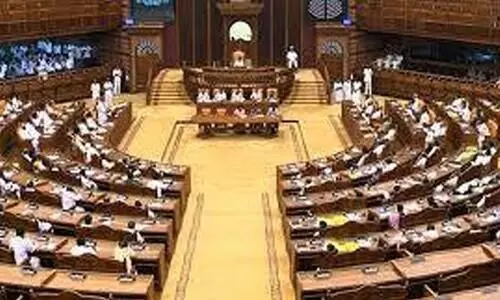 നിയമസഭാ സമ്മേളനം 24ന്​, അവിശ്വാസ ​നോട്ടീസുമായി പ്രതിപക്ഷം