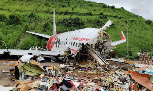 വിമാനാപകടം: 81 പേർ ചികിത്സയിൽ; 21 പേർക്ക്​ ഗുരുതരം