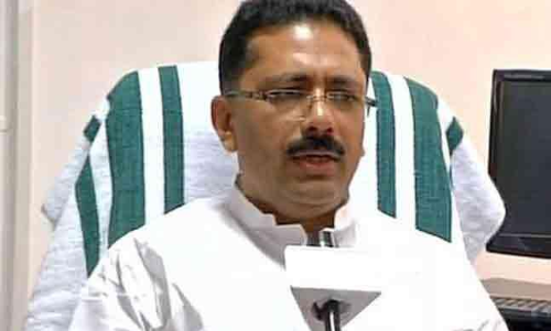 കോൺസുലേറ്റ്​ വഴി മതഗ്രന്ഥം: കുരുക്കുമുറുക്കി കസ്​റ്റംസ്