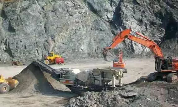 ക്വാറികളുടെ ദൂരപരിധി 200 മീറ്ററാക്കിയ ഹരിത ട്രൈബ്യൂണൽ ഉത്തരവിന് ഹൈകോടതി സ്‌റ്റേ