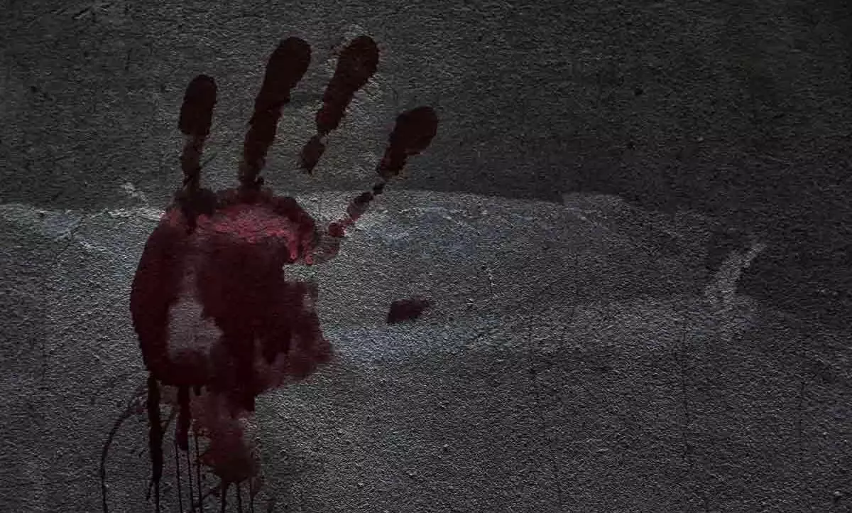 കൊല്ലത്ത് യുവാവ് ഭാര്യാപിതാവിനെ കുത്തിക്കൊന്നു