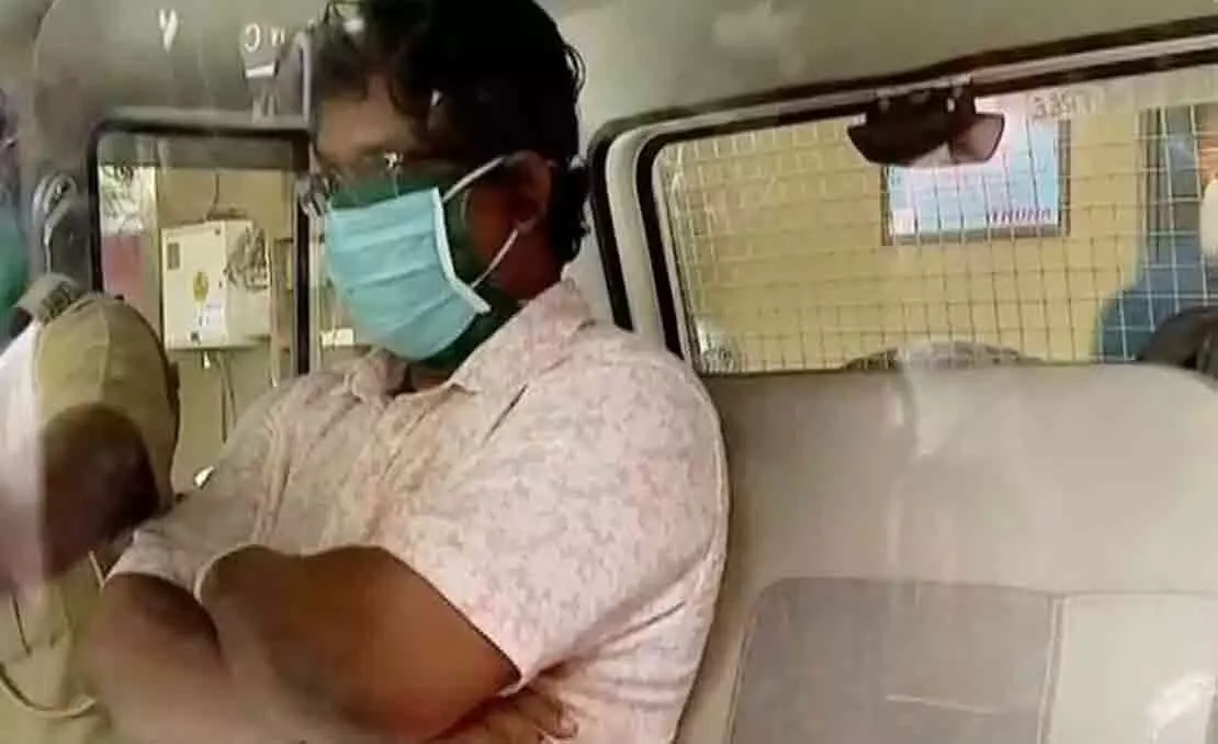 വഞ്ചിയൂർ ട്രഷറി തട്ടിപ്പ്: തെളിവെടുപ്പ് തുടങ്ങി വഞ്ചിയൂർ ട്രഷറി തട്ടിപ്പ്: തെളിവെടുപ്പ് തുടങ്ങി