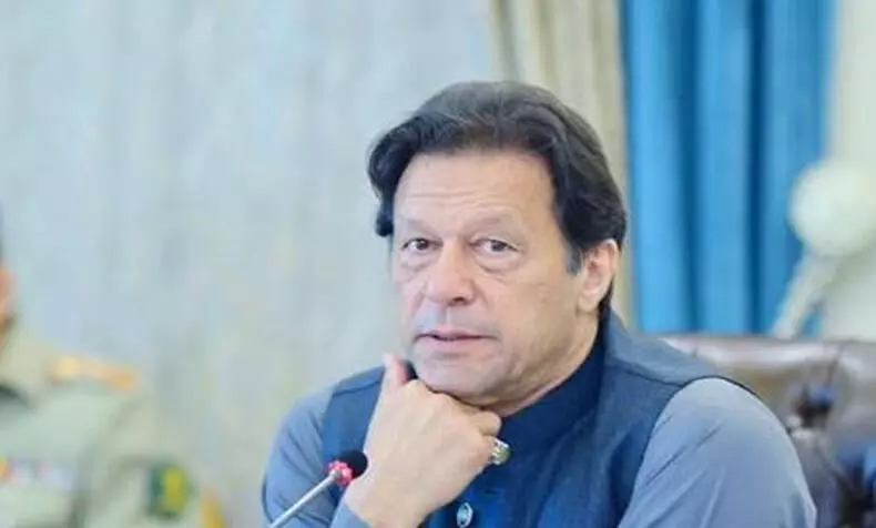 കോവിഡ്: ഇംറാൻെറ വീഴ്ചകൾ ചൂണ്ടിക്കാട്ടി; വനിത മാധ്യമപ്രവർത്തകർക്കെതിരെ സൈബർ ആക്രമണം കോവിഡ്: ഇംറാൻെറ വീഴ്ചകൾ ചൂണ്ടിക്കാട്ടി; വനിത മാധ്യമപ്രവർത്തകർക്കെതിരെ സൈബർ ആക്രമണം