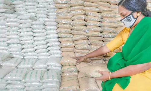 ഓണക്കിറ്റ് ഇന്ന്​ മുതല്‍