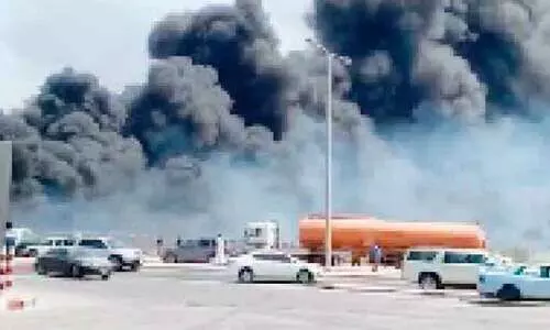 ജുബൈലിൽ വൻ അഗ്​നിബാധ; അപകടമില്ല