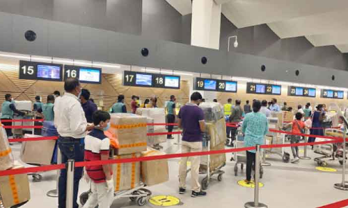 വന്ദേ ഭാരത്​: വ്യാ​​ഴാ​​ഴ്​​​ച മു​​ത​​ൽ കു​​വൈ​​ത്തി​​ൽ​​നി​​ന്ന്​ വി​​മാ​​ന​​ങ്ങ​​ൾ