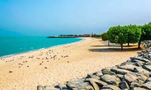 ബീ​ച്ച്​ പ്ര​വേ​ശ​ന​ത്തി​ന്​ ഫീ​സ്​ മു​നി​സി​പ്പ​ൽ കൗ​ൺ​സി​ലി​ൽ ഭി​ന്നാ​ഭി​പ്രാ​യം