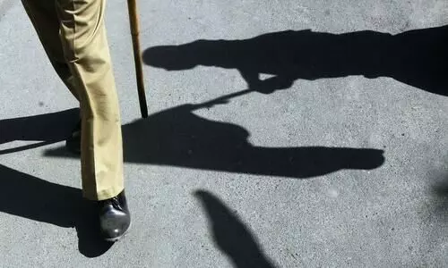 ആക്രമിക്കപ്പെട്ട കാരവന്‍ റിപ്പോര്‍ട്ടര്‍മാരുടെ വൈദ്യപരിശോധന നടത്താതെ പൊലീസ്