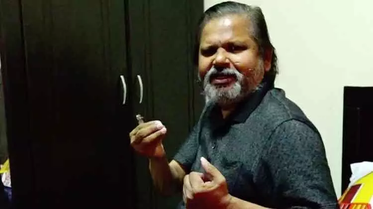 കണ്ണുള്ളവർ കാണണം, കാഴ്ചയില്ലാത്ത മോഹൻദാസിനെ കണ്ണുള്ളവർ കാണണം, കാഴ്ചയില്ലാത്ത മോഹൻദാസിനെ