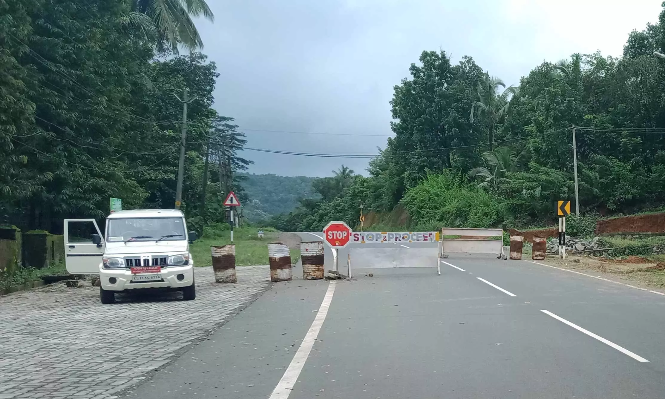 മാക്കൂട്ടം ചുരം വഴി യാത്ര ഇന്നു പുനരാരംഭിക്കും; കിളിയന്തറയിൽ കർശന പരിശോധന