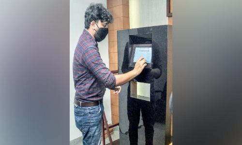 സഹലി​െൻറ എ.ടി.എമ്മിലെത്തിയാൽ മതി; ശരീരോഷ്​മാവ്​ വരെ സ്​ക്രീനിൽ തെളിയും