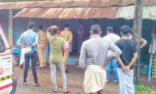 ചാ​ലി​പ​റ​മ്പി​ലെ കടകളിൽ കവർച്ച