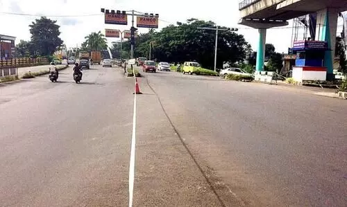 ബൈ​പാ​സ് ക​വ​ല​യി​ലെ നി​യ​ന്ത്ര​ണ​ങ്ങ​ൾ ദു​രി​തം