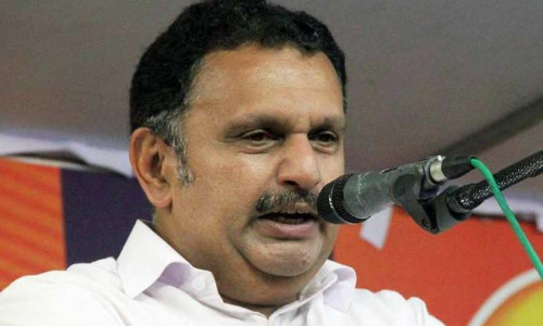 മന്ത്രി ജലീൽ ചെയ്ത കുറ്റം മറയ്ക്കാൻ മതഗ്രന്ഥത്തെ കൂട്ടുപിടിക്കരുത് -കെ. മുരളീധരൻ