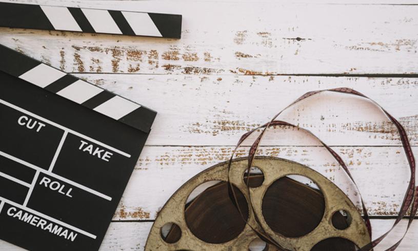 റീല് പൊട്ടിയ ജീവിതങ്ങൾ റീല് പൊട്ടിയ ജീവിതങ്ങൾ