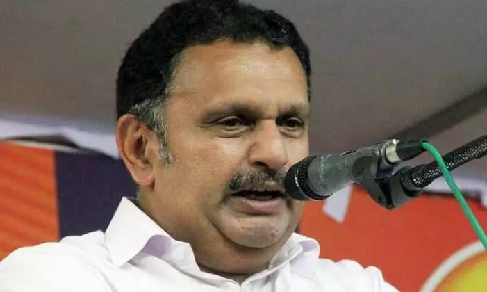 സം​സ്​​ഥാ​ന കോ​ൺ​ഗ്ര​സി​ൽ കൂടിയാലോചന ഇല്ല –മുരളീധരൻ