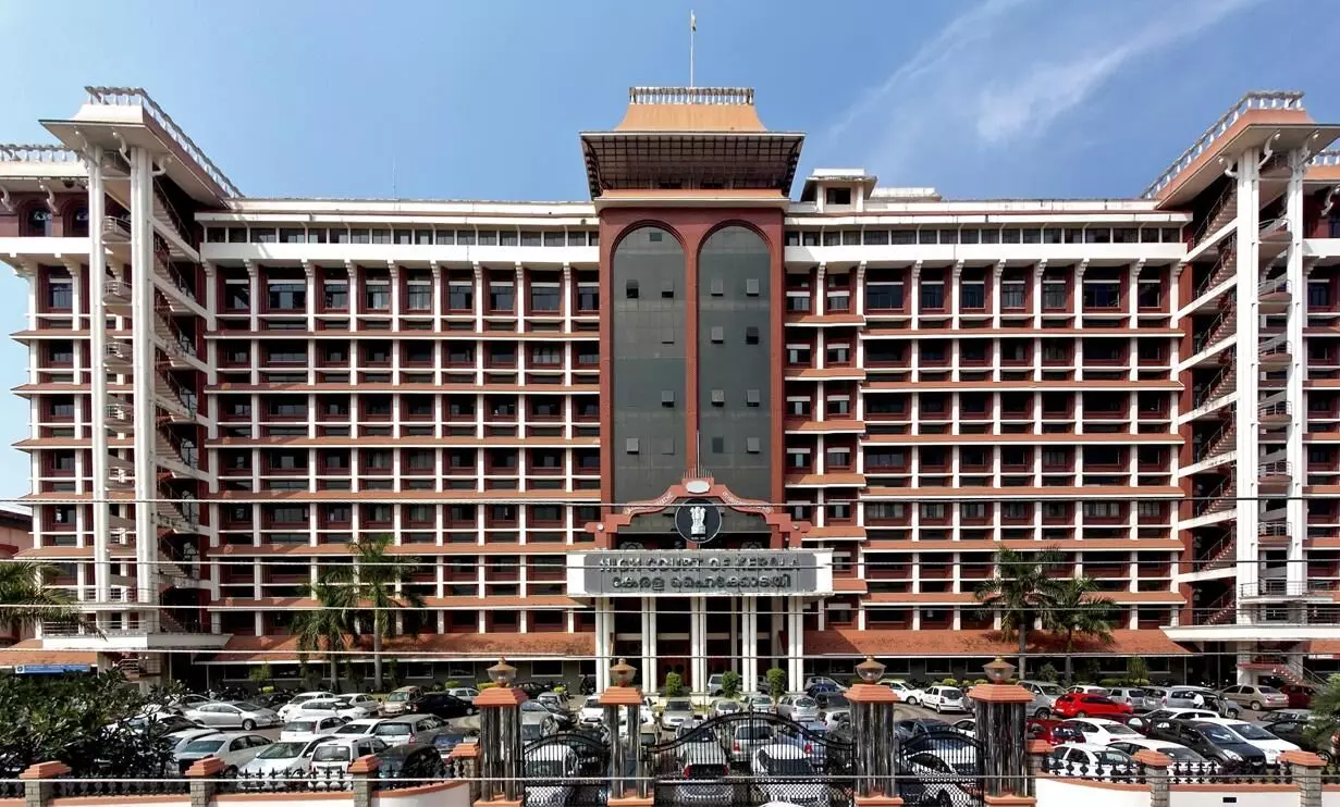 സാമ്പത്തിക സംവരണം ഭരണഘടന ഭേദഗതി വ്യവസ്ഥയുണ്ടാക്കാനുള്ള അനുമതി മാത്രമെന്ന്​ ഹൈകോടതി