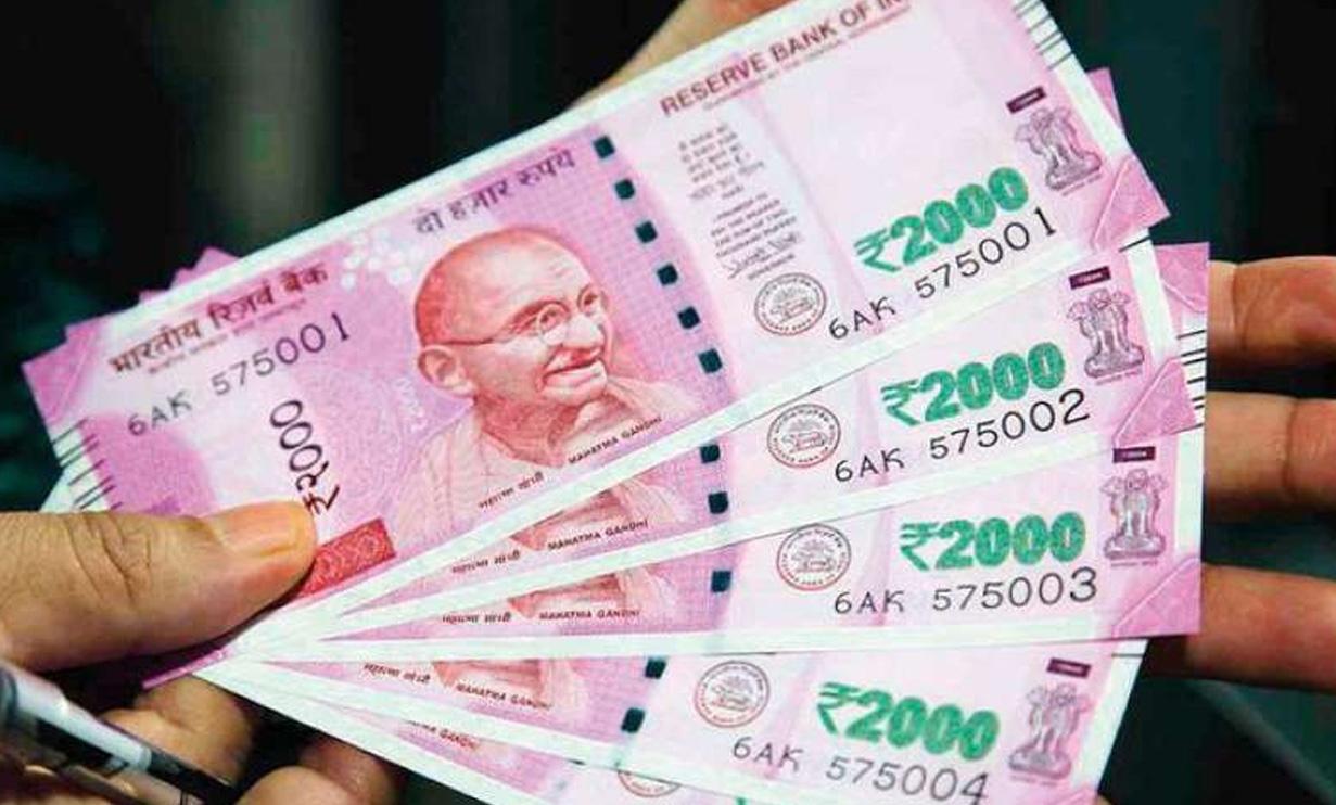 ട്രഷറി തട്ടിപ്പ്: അഞ്ച് ഉദ്യോഗസ്ഥർക്ക് നോട്ടീസ് ട്രഷറി തട്ടിപ്പ്: അഞ്ച് ഉദ്യോഗസ്ഥർക്ക് നോട്ടീസ്