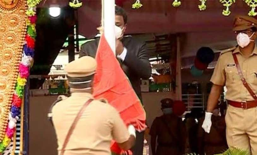 സ്വാതന്ത്ര്യദിനാഘോഷ ചടങ്ങിൽ പ്രോട്ടോക്കോൾ ലംഘിച്ചുവെന്ന് ടി.എൻ പ്രതാപൻ