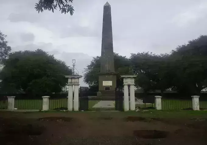 ഭീമ-കൊറേഗാവ് കേസ്: ആക്ടിവിസ്റ്റുകൾക്കും അധ്യാപകർക്കും പിന്നാലെ എൻ.ഐ.എ, പ്രതിഷേധം ശക്തം