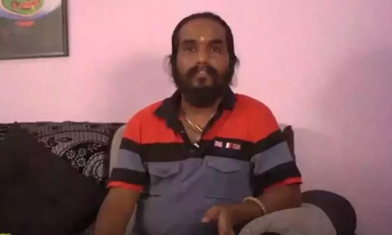 മേരാ ഭാരതിനായി നാലു ഭാഷകളിൽ ദേശഭക്തിഗാനം പാടി സന്നിധാനന്ദൻ