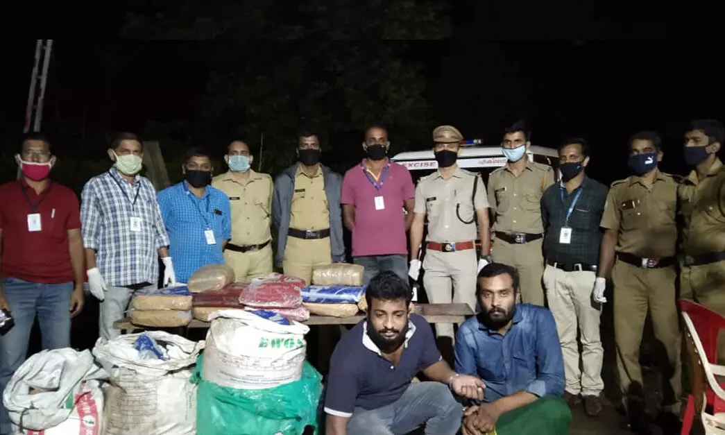 തോൽപ്പെട്ടി ചെക്​പോസ്​റ്റിൽ ഒരു കോടിയോളം വിലമതിക്കുന്ന കഞ്ചാവ്​ പിടിച്ചു