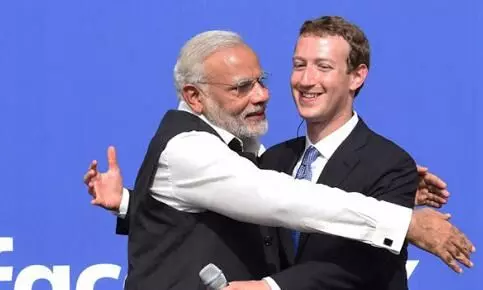 ബി.ജെ.പിയുടെ അപ്രീതി ഭയന്ന് നേതാക്കളുടെ മുസ്ലിംവിരുദ്ധ പോസ്റ്റുകൾക്ക് നേരെ ഫേസ്ബുക് കണ്ണടക്കുന്നതായി റിപ്പോർട്ട് ബി.ജെ.പിയുടെ അപ്രീതി ഭയന്ന് നേതാക്കളുടെ മുസ്ലിംവിരുദ്ധ പോസ്റ്റുകൾക്ക് നേരെ ഫേസ്ബുക് കണ്ണടക്കുന്നതായി റിപ്പോർട്ട്