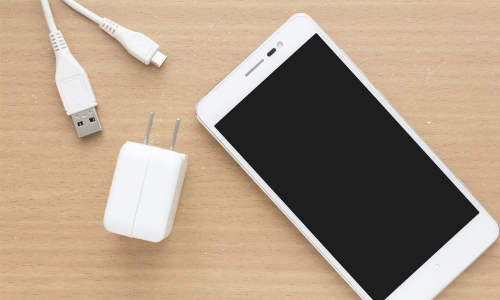 ഇനി ചാർജറുകൾ വേറെ വാങ്ങേണ്ടി വരും