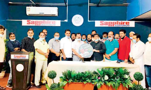 കെ.​എം.​സി.​സി ഗാ​നംപ്ര​കാ​ശ​നം ചെ​യ്തു