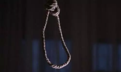 മത്സ്യത്തൊഴിലാളി ക്വാറൻ്റീൻ കേന്ദ്രത്തിൽ തൂങ്ങിമരിച്ച നിലയിൽ