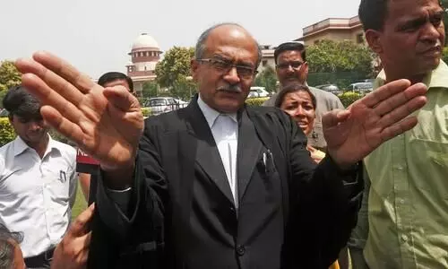 പ്രശാന്ത്​ ഭൂഷണ് പിന്തുണയുമായി ആയിരത്തിലേറെ അഭിഭാഷകര്‍