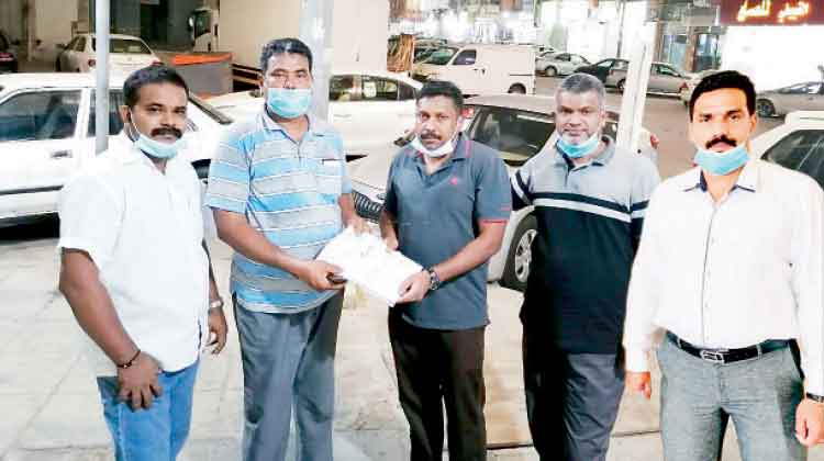 ഒ.ഐ.സി.സി സഹായിച്ചു, പെരുമാൾ സോലമുത്തു നാടണഞ്ഞു ഒ.ഐ.സി.സി സഹായിച്ചു, പെരുമാൾ സോലമുത്തു നാടണഞ്ഞു