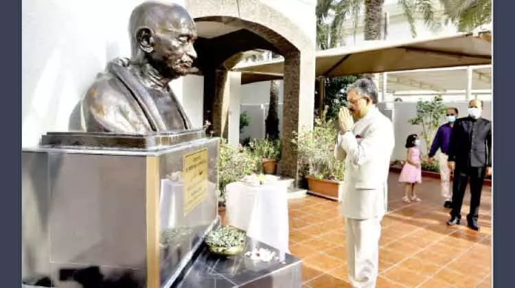 കോ​വി​ഡ്​​കാ​ല​ത്തെ ഇ​ന്ത്യ​ക്കാ​രു​ടെ പ​ര​സ്​​പ​ര​സ​ഹാ​യം അ​ഭി​ന​ന്ദ​നീ​യം –അം​ബാ​സ​ഡ​ർ