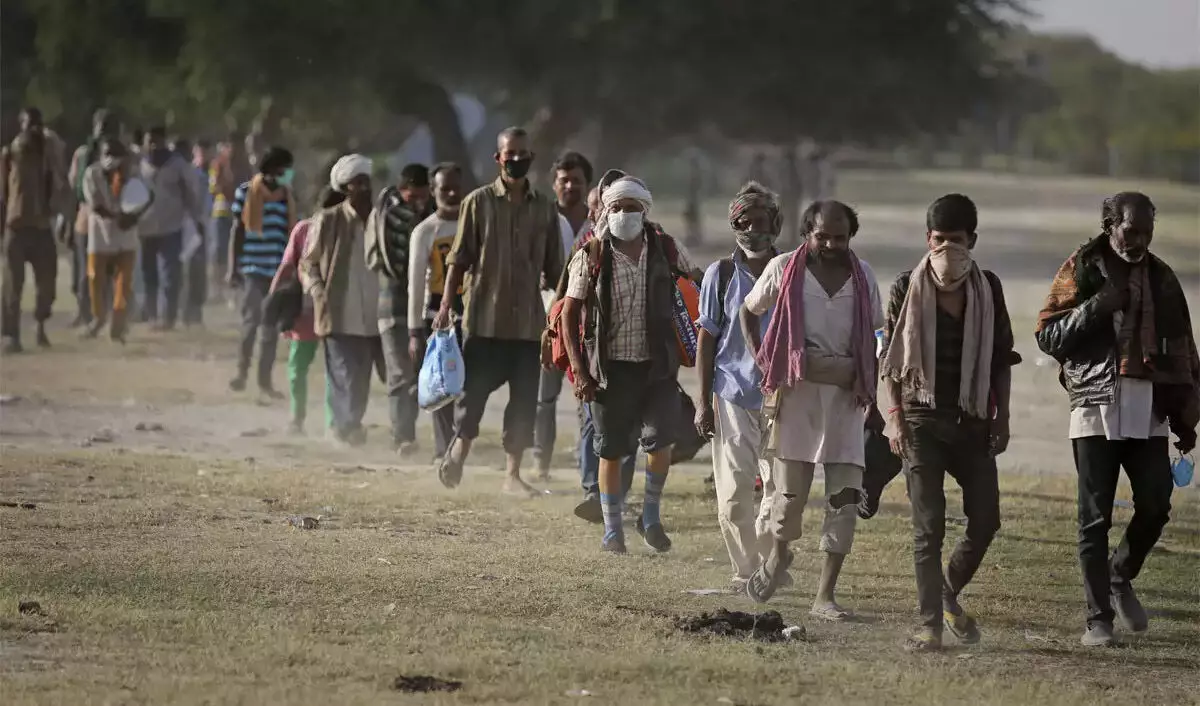 സമ്പദ്​വ്യവസ്​ഥ തകർച്ചയിൽ; 40 കോടി തൊഴിലാളികൾ പട്ടിണിയിലേക്ക്​​