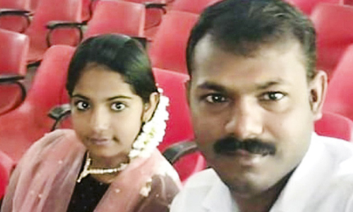 അവസാന നാളുകളിൽ എല്ലാ വരികൾക്കും വേദനയുടെ രുചിയുണ്ടായിരുന്നു; മകളുടെ കുറിപ്പുകൾ ഷാഫിക്ക്​ പുസ്​തകമാക്കണം