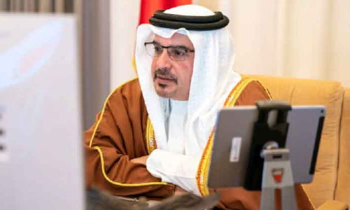 മന്ത്രിസഭ യോഗം: സ്​​കൂ​ളു​ക​ള്‍ തു​റ​ക്കു​ന്ന​ത് താ​ല്‍ക്കാ​ലി​ക​മാ​യി നീ​ട്ടി​വെ​ക്കും