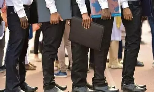 ജൂലൈയിൽ മാത്രം 50 ലക്ഷം തൊഴിൽ നഷ്​ടം; ​സാമ്പത്തിക തകർച്ചയുടെ ആഴം വ്യക്​തമാക്കി കണക്കുകൾ