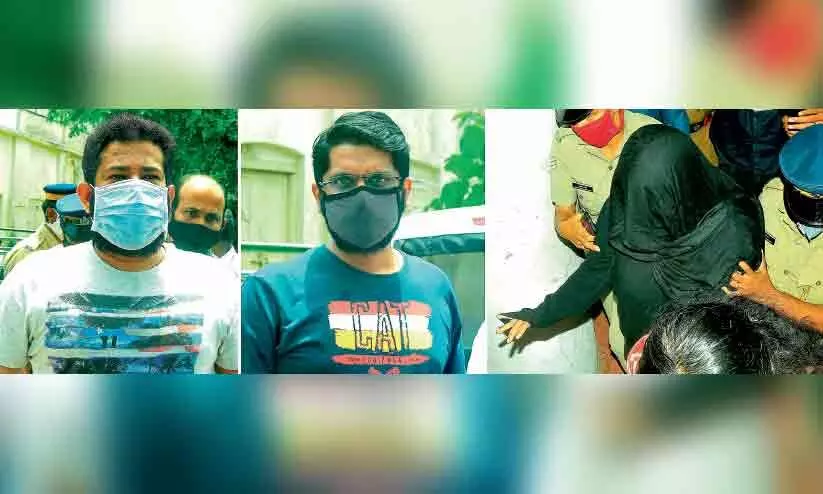 ശിവശങ്കറിനെ കുരുക്കി എന്ഫോഴ്സ്മെൻറ് റിപ്പോർട്ട് ;പിടിമുറുക്കി ഇ.ഡി ശിവശങ്കറിനെ കുരുക്കി എന്ഫോഴ്സ്മെൻറ് റിപ്പോർട്ട് ;പിടിമുറുക്കി ഇ.ഡി